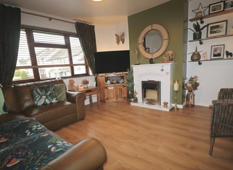 14d Corlea Gardens, Ballymena, BT43 7AR