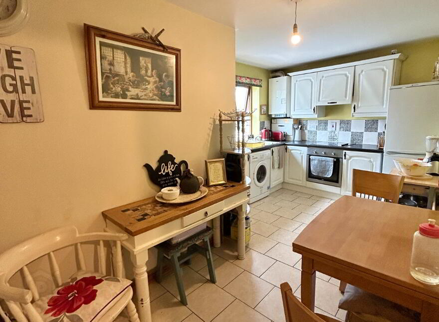 8 Copper Beech Main Street, Duleek, A92EV20