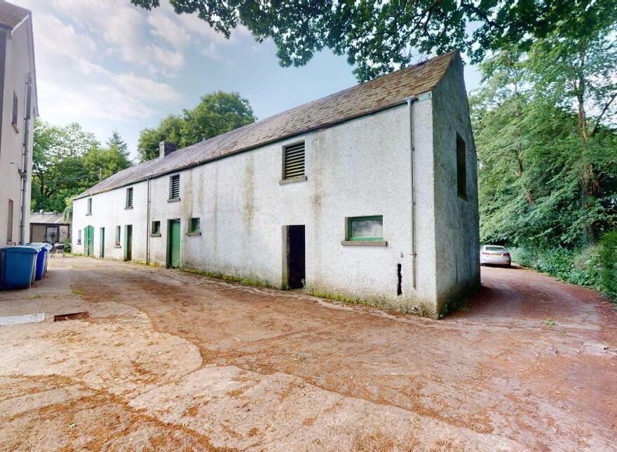 Lawnakilla House, Irvinestown Road, Enniskillen, BT74 6GS