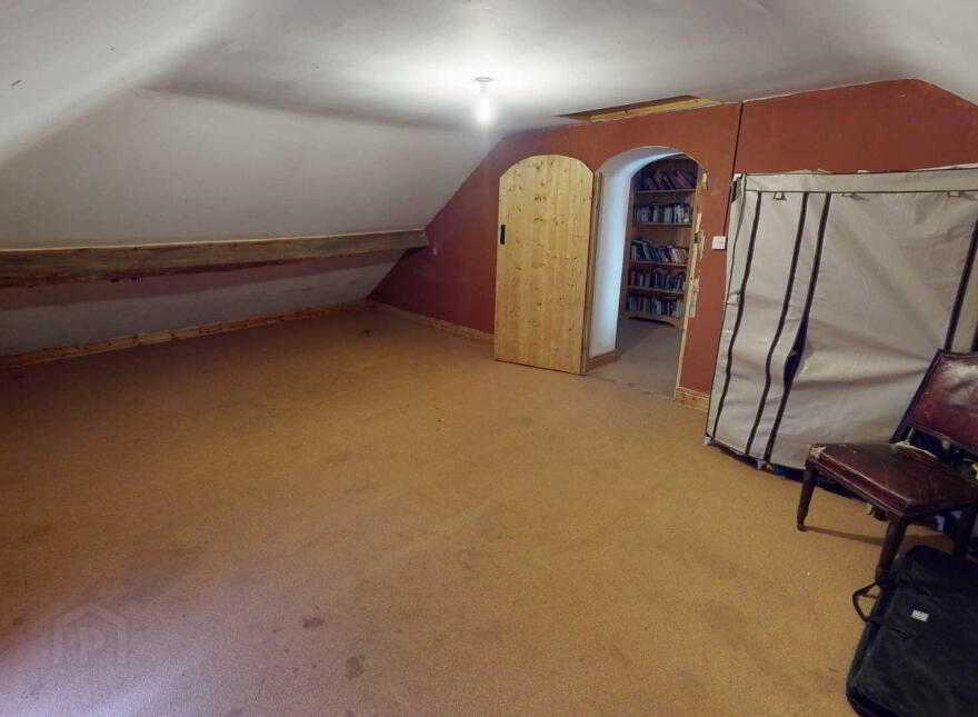 Lawnakilla House, Irvinestown Road, Enniskillen, BT74 6GS