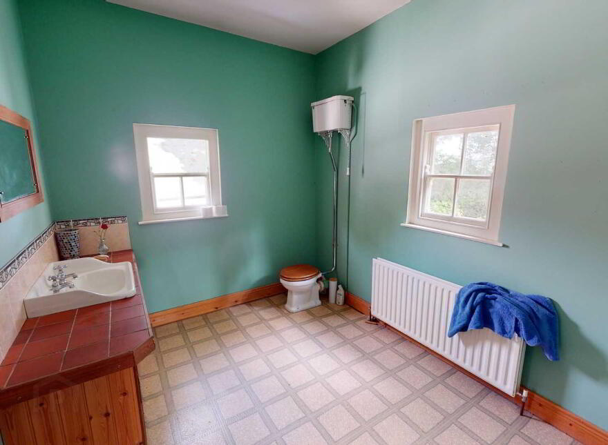 Lawnakilla House, Irvinestown Road, Enniskillen, BT74 6GS