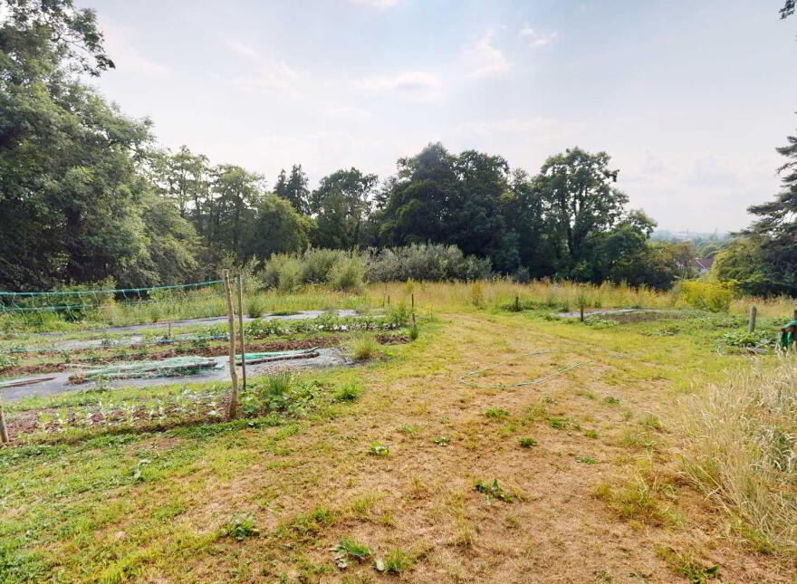 Lawnakilla House, Irvinestown Road, Enniskillen, BT74 6GS