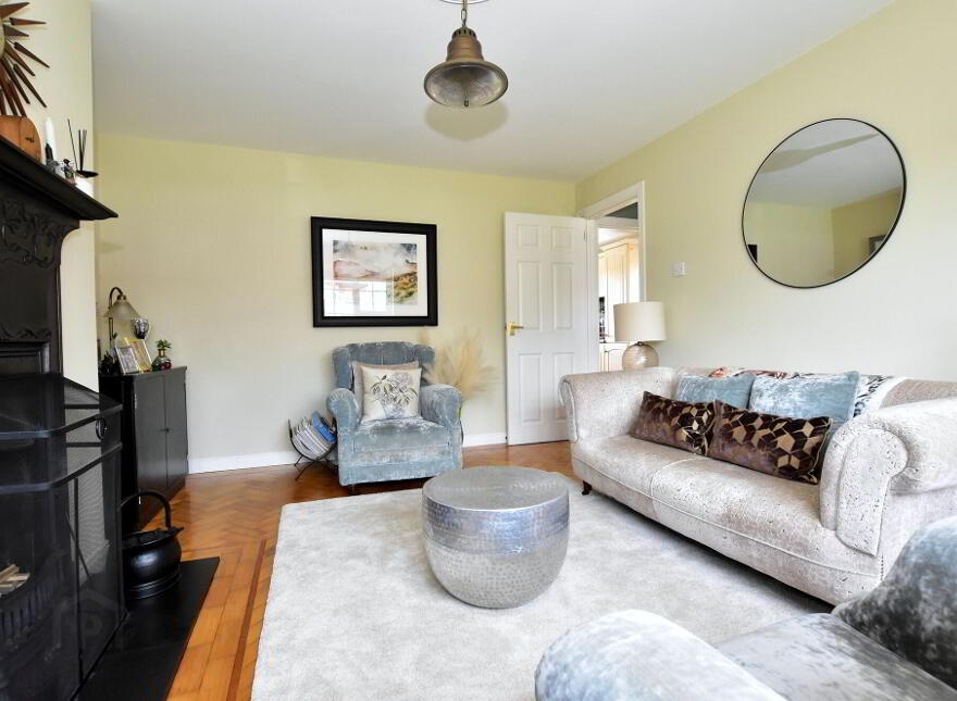 30 Ashcroft Close, Lower Ballinderry, Lisburn, BT28 2AZ