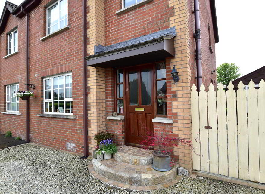 30 Ashcroft Close, Lower Ballinderry, Lisburn, BT28 2AZ