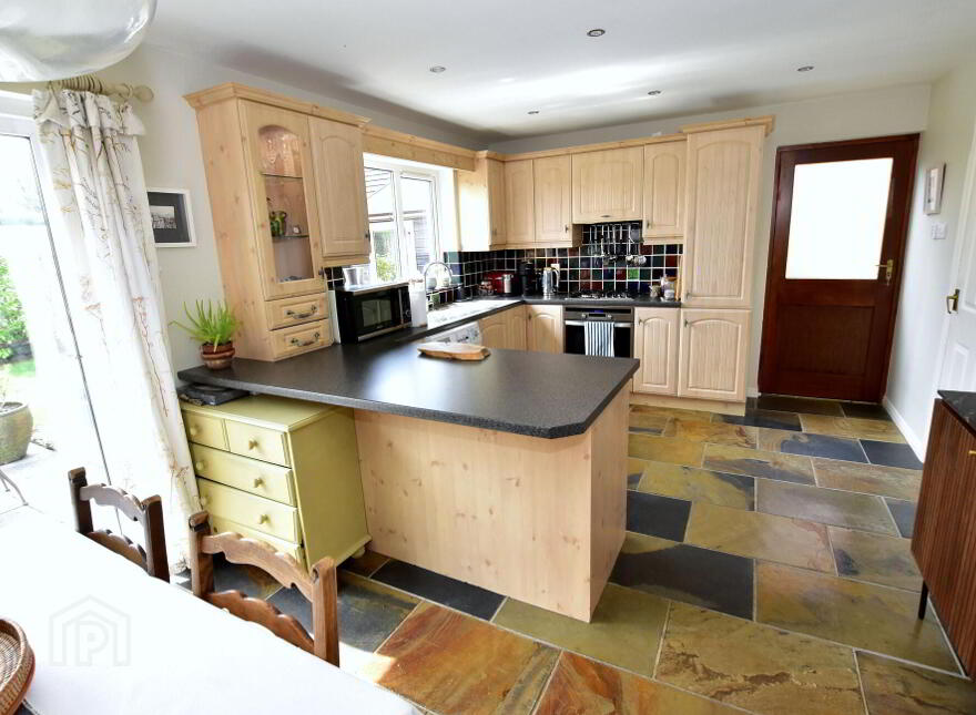 30 Ashcroft Close, Lower Ballinderry, Lisburn, BT28 2AZ