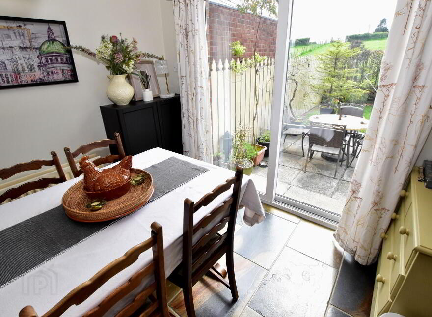 30 Ashcroft Close, Lower Ballinderry, Lisburn, BT28 2AZ