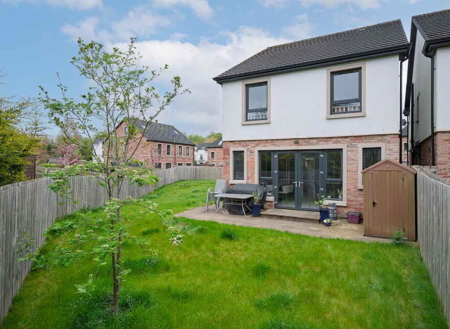17 Castlehill Wood, Belfast, BT4 3PJ