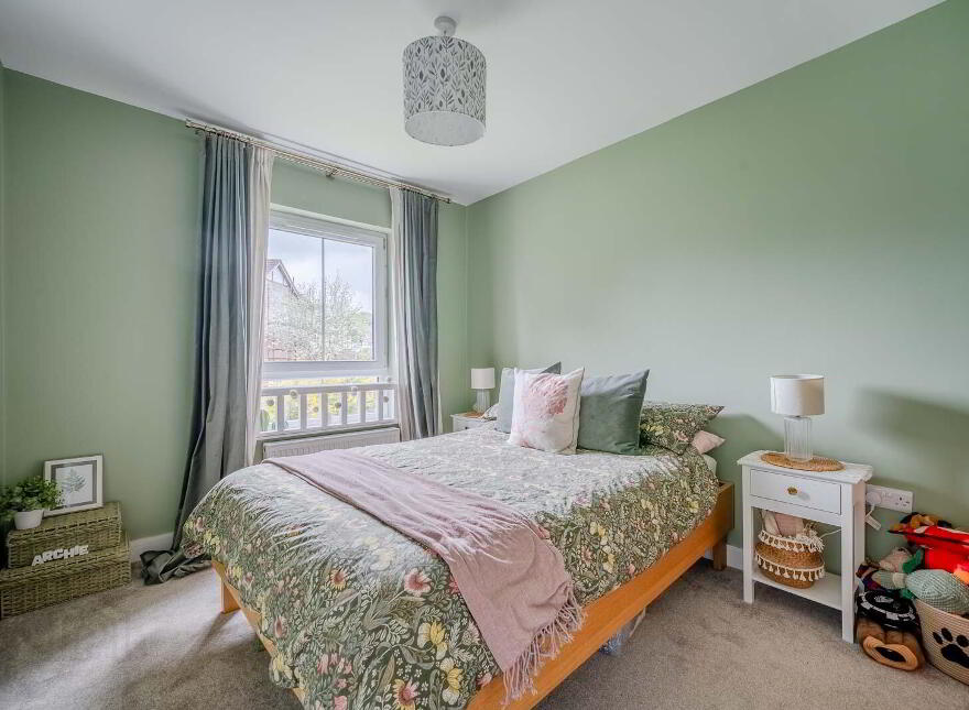 17 Castlehill Wood, Belfast, BT4 3PJ