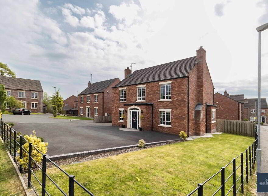 84 Bocombra Hill, Portadown, BT63 5SA