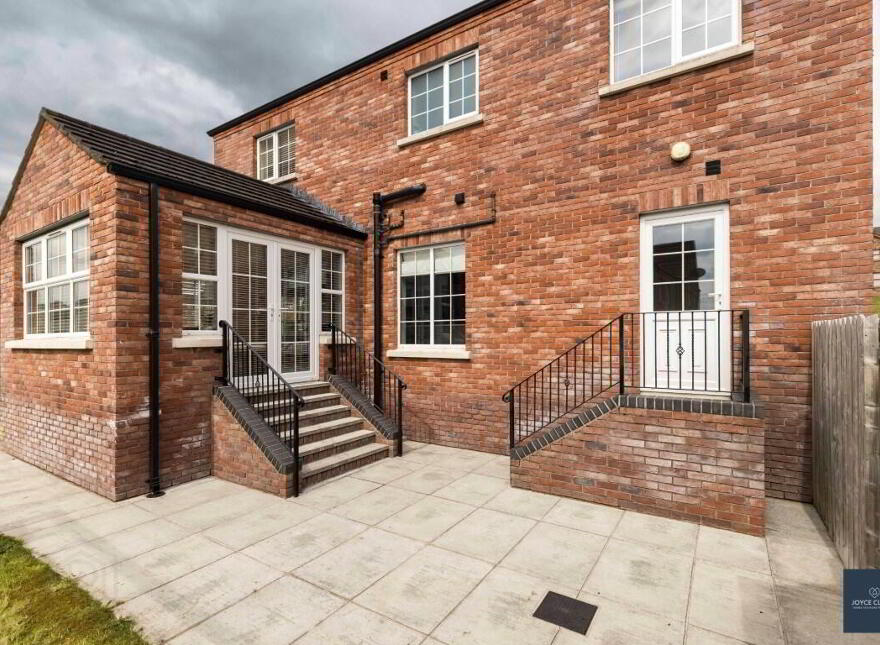 84 Bocombra Hill, Portadown, BT63 5SA