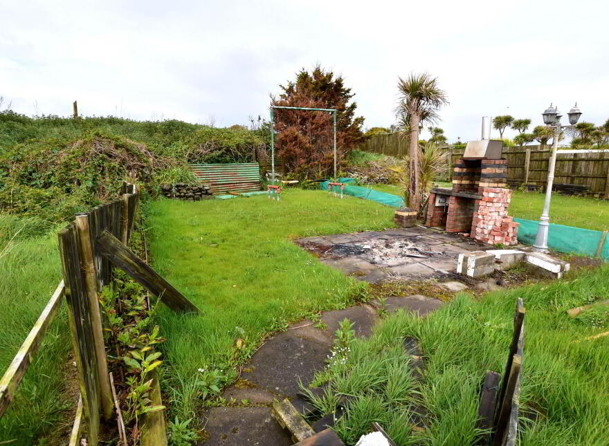 2 Gowdys Terrace, Millisle, Newtownards, BT22 2NJ
