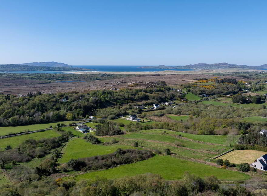 Land, In High Glen, Glenmenagh, Carrigart