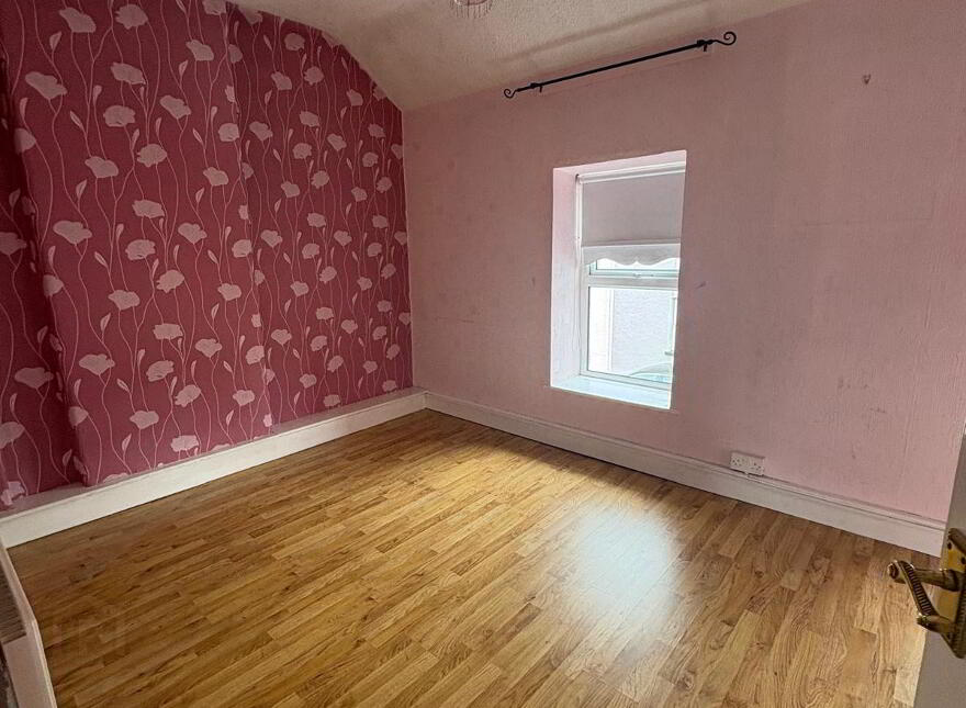 37 New Street, Sion Mills, BT82 9HS