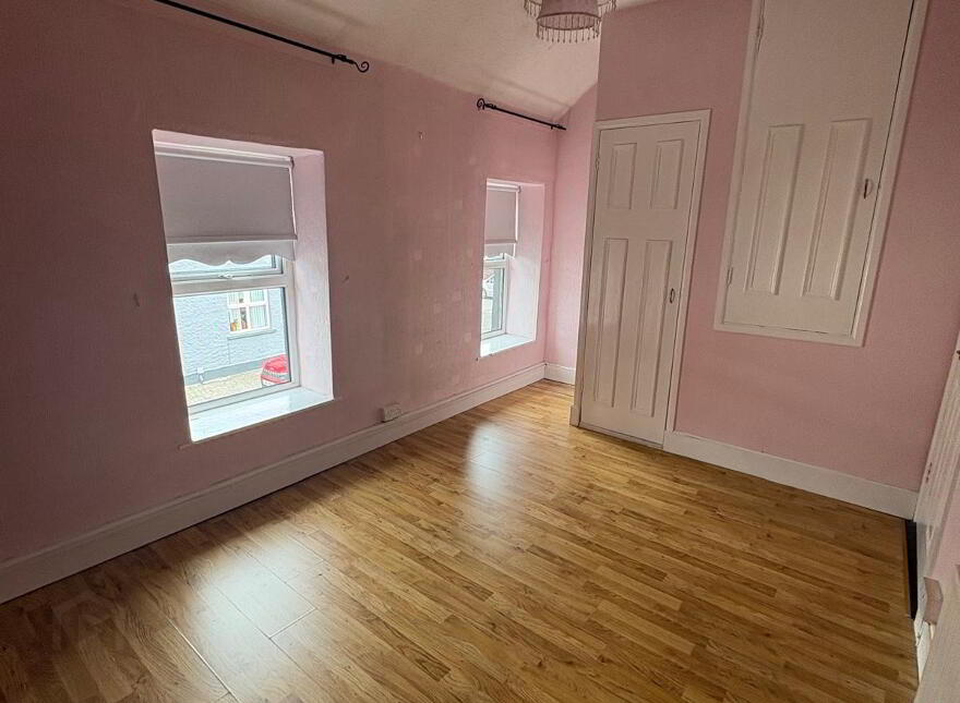 37 New Street, Sion Mills, BT82 9HS