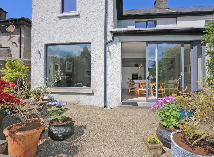 Hazel Lodge, North Circular Road, V94XW1H
