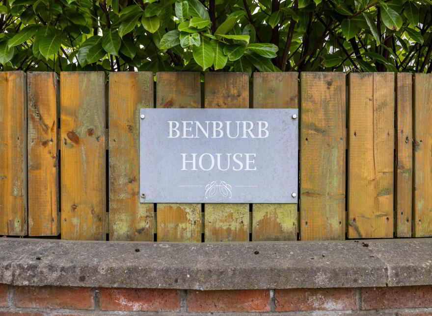 Benburb House, 31 Kings Road, Ballyhackamore, Belfast, BT5 6JG