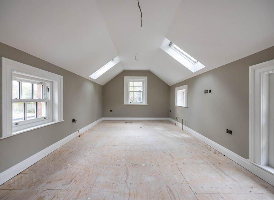 Benburb House, 31 Kings Road, Ballyhackamore, Belfast, BT5 6JG