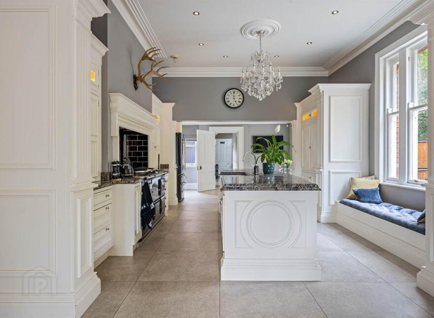 Benburb House, 31 Kings Road, Ballyhackamore, Belfast, BT5 6JG