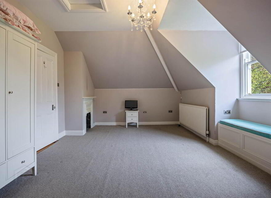 Benburb House, 31 Kings Road, Ballyhackamore, Belfast, BT5 6JG