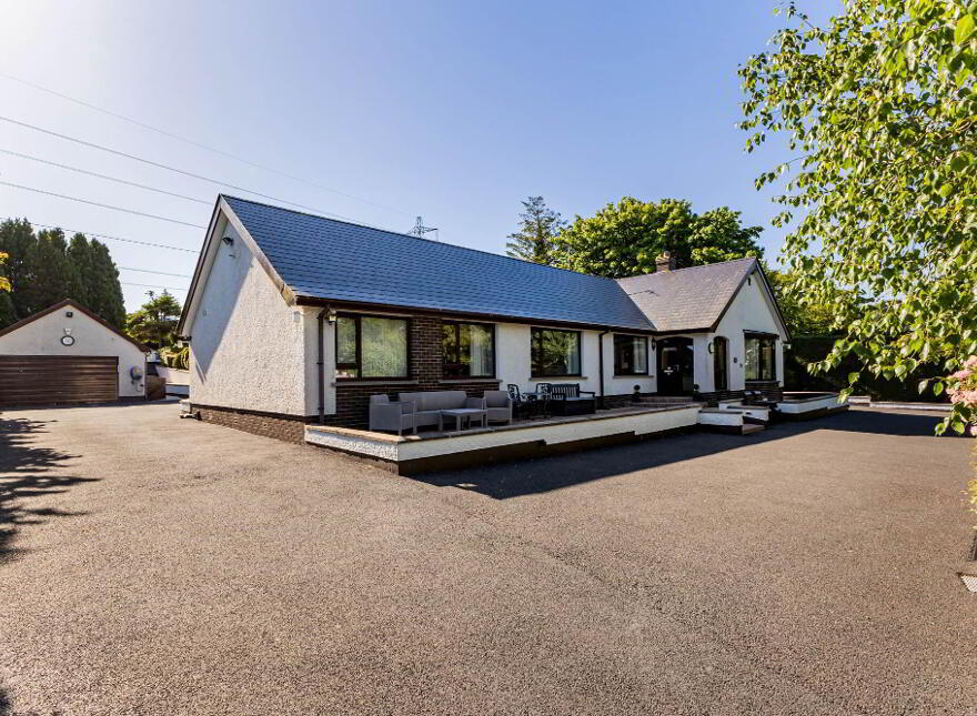 18 Whinney Hill, Lisburn, BT28 3UZ