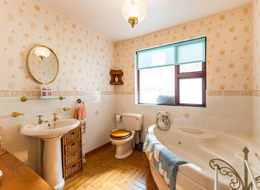 18 Whinney Hill, Lisburn, BT28 3UZ