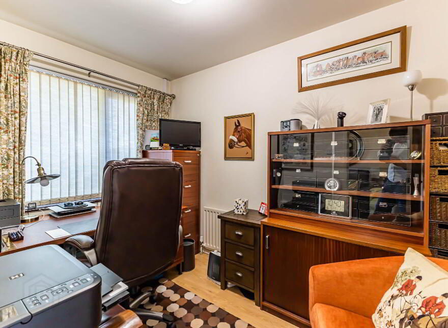 18 Whinney Hill, Lisburn, BT28 3UZ