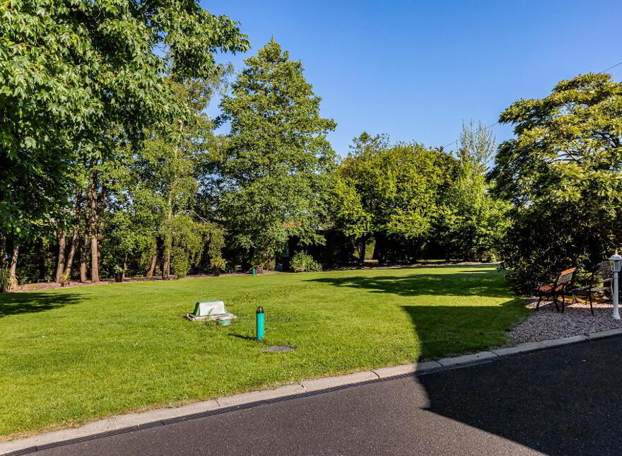 18 Whinney Hill, Lisburn, BT28 3UZ
