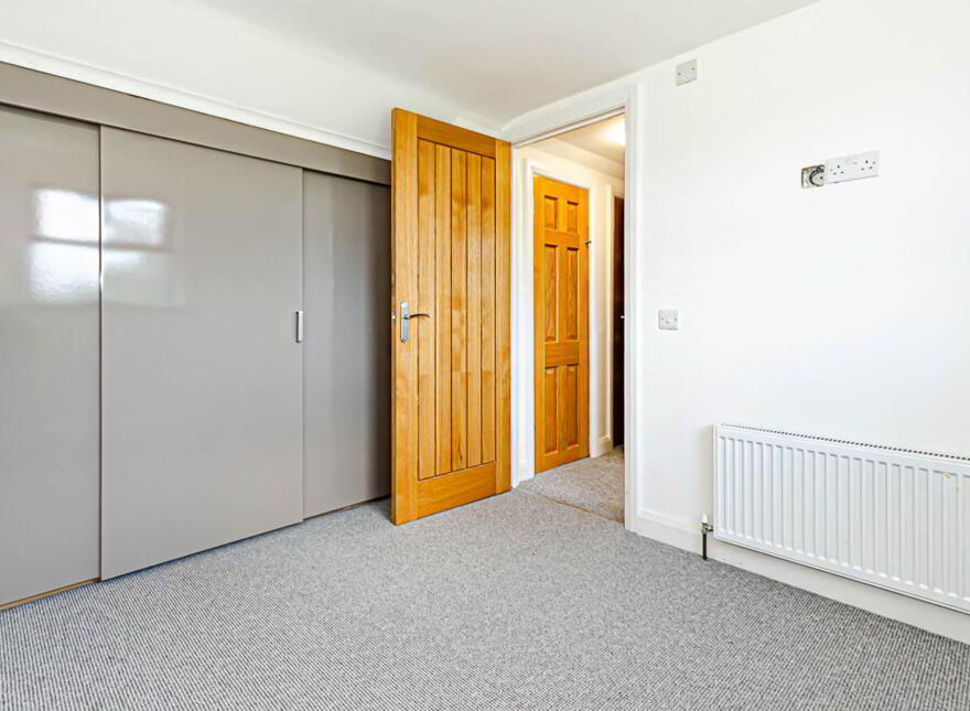 59 Onslow Gardens, Ravenhill, Belfast, BT6 0AQ