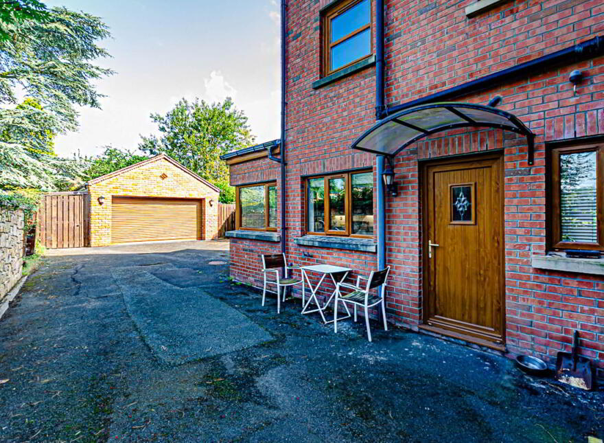 59 Onslow Gardens, Ravenhill, Belfast, BT6 0AQ