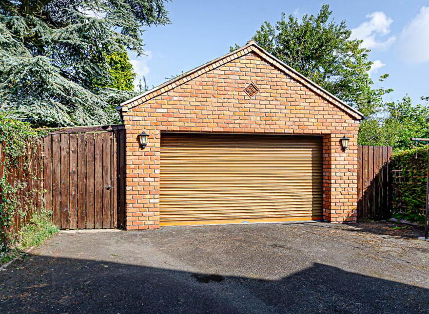59 Onslow Gardens, Ravenhill, Belfast, BT6 0AQ