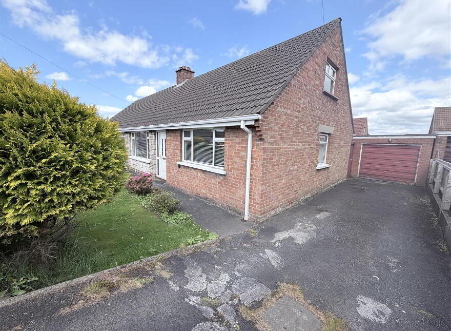 4 Conifer Avenue, Waterside, L'Derry, BT47 5QD