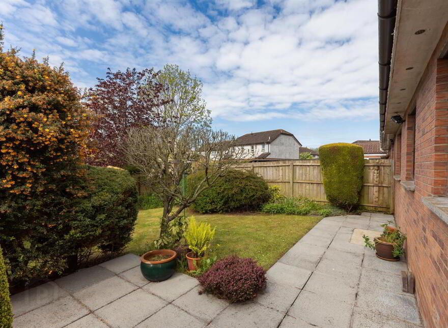 22 Erindee Close, Donaghadee, BT21 0NS