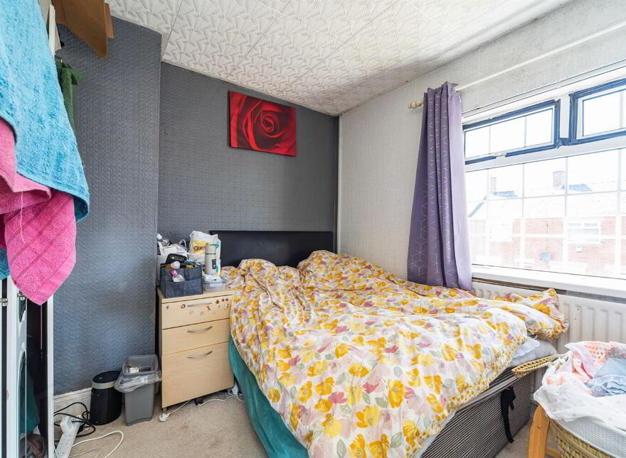 20 Ebor Parade, Belfast, BT12 6NS