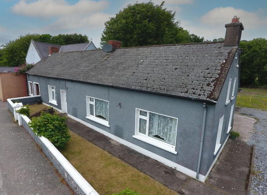 Old Post Office, Minane Bridge Village, Carrigaline, P17V127