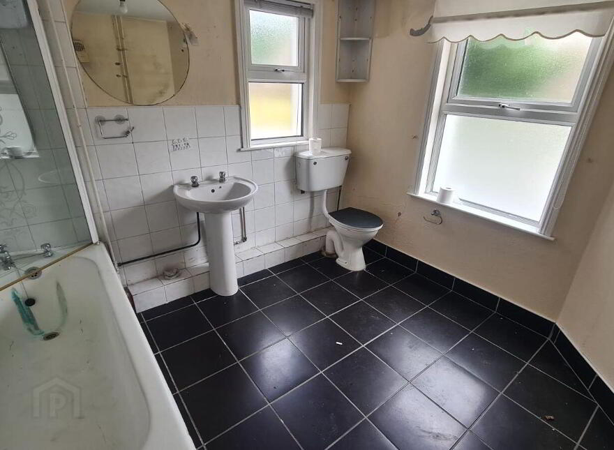 Old Post Office, Minane Bridge Village, Carrigaline, P17V127