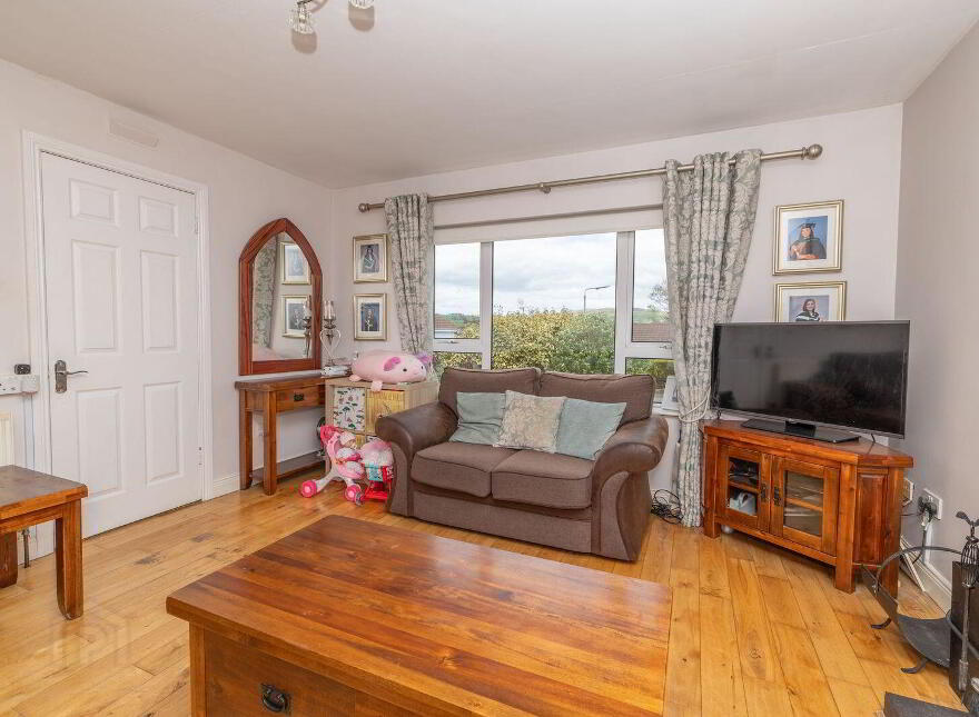 13 Cloughmore View, Warrenpoint, Newry, BT34 3TP