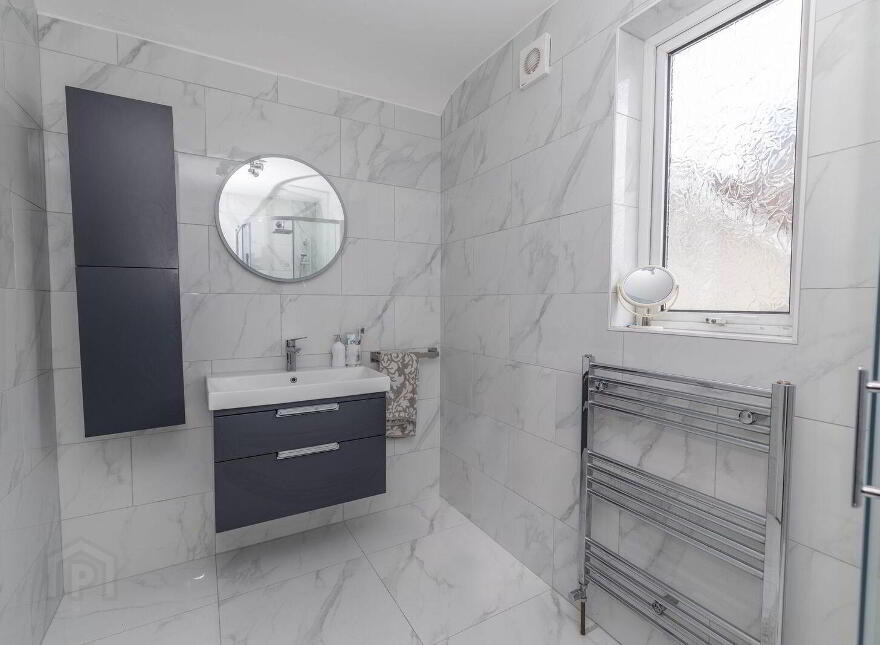 13 Cloughmore View, Warrenpoint, Newry, BT34 3TP