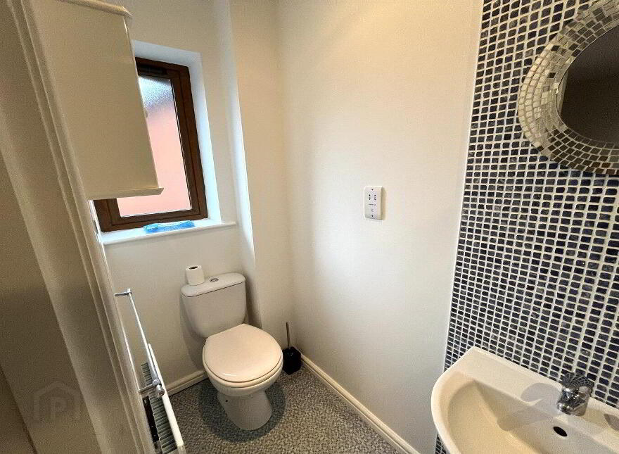 Apartment 11 Greenwich Mews 24 Upper Lisburn Road, Belfast, BT10 0FL