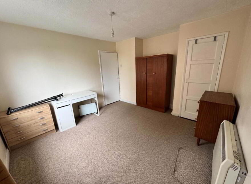 7d Glassillan Grove, Greenisland, Carrickfergus, BT38 8TE