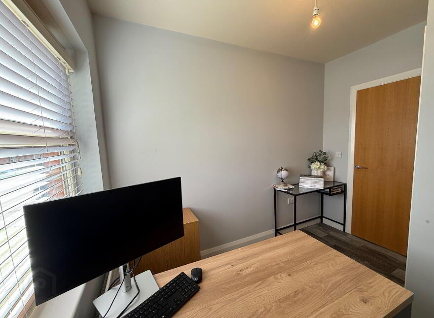 14 Eaton Fields, Ballymena, BT43 7FD