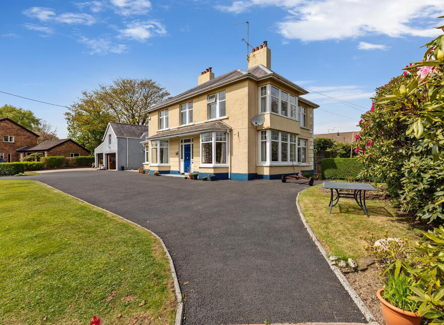 70 Strangford Road, Downpatrick, BT30 6SN