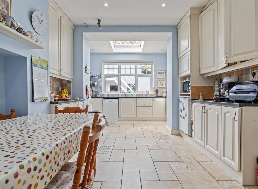 70 Strangford Road, Downpatrick, BT30 6SN