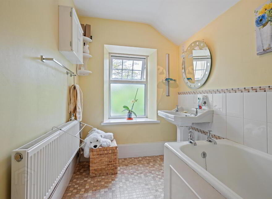 70 Strangford Road, Downpatrick, BT30 6SN
