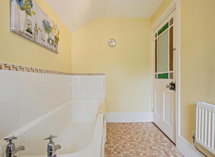70 Strangford Road, Downpatrick, BT30 6SN