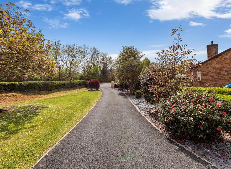 70 Strangford Road, Downpatrick, BT30 6SN