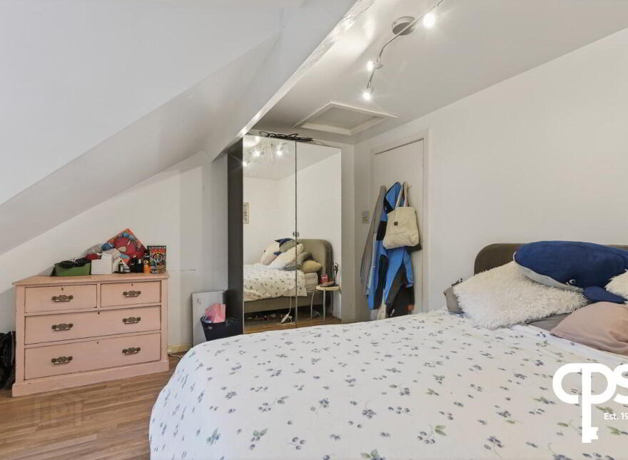 12a Pakenham Street, Belfast, BT7 1AB