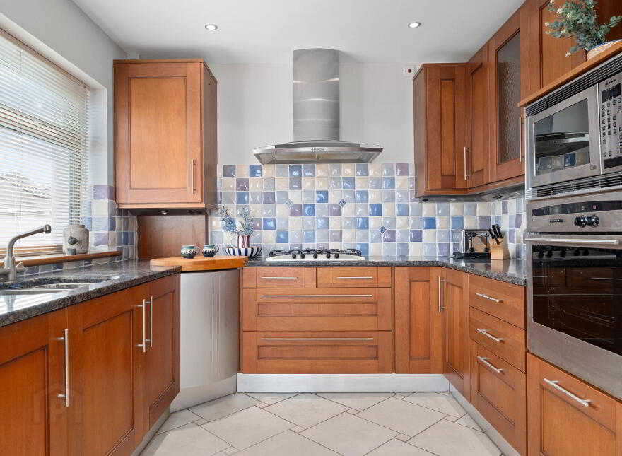 Apartment 2 12 Ramore Avenue, Portrush, BT56 8BB