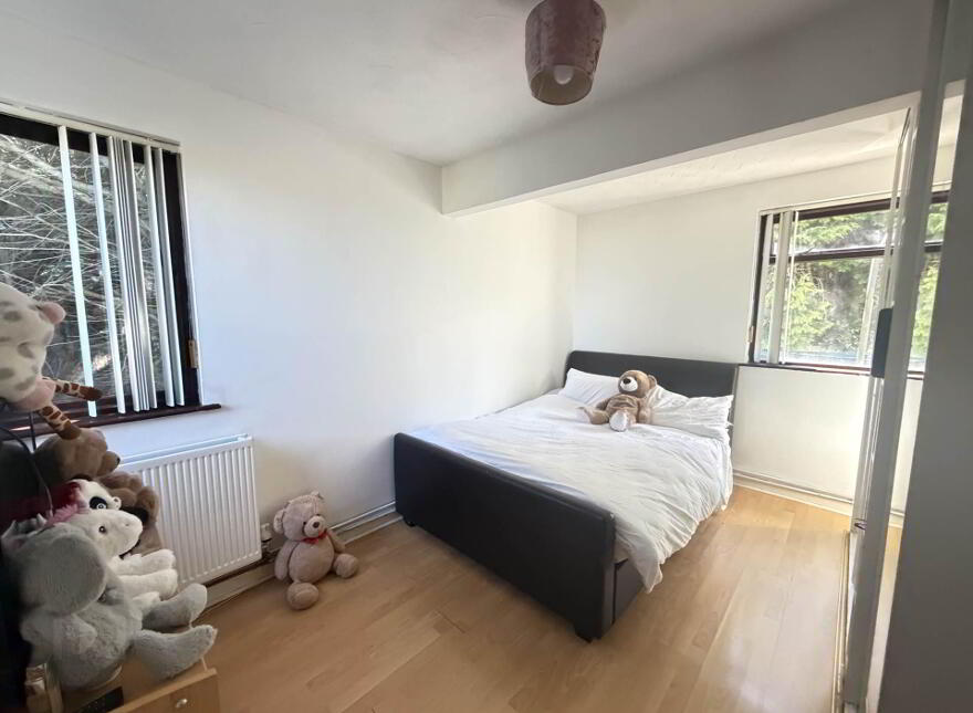 3 Whinfield, Larne, BT40 2LD
