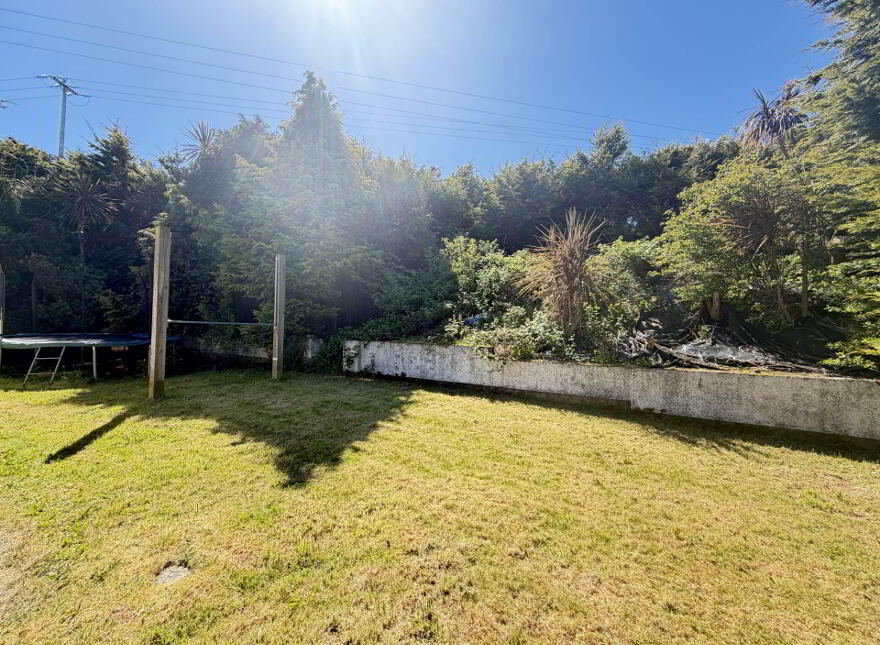 3 Whinfield, Larne, BT40 2LD