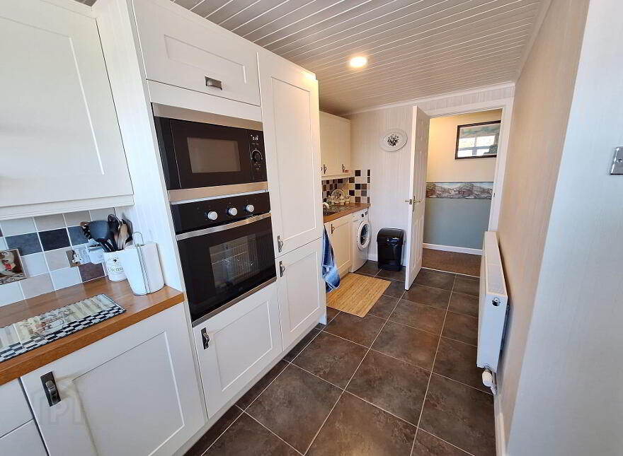 1 Portbraddan Road, Dunseverick, Bushmills, BT57 8TA